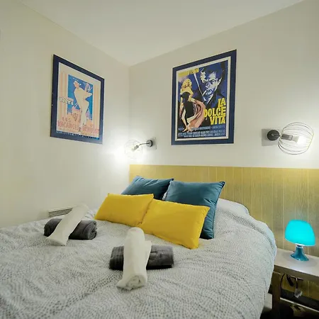 - Piscine Proche Appartement Cannes