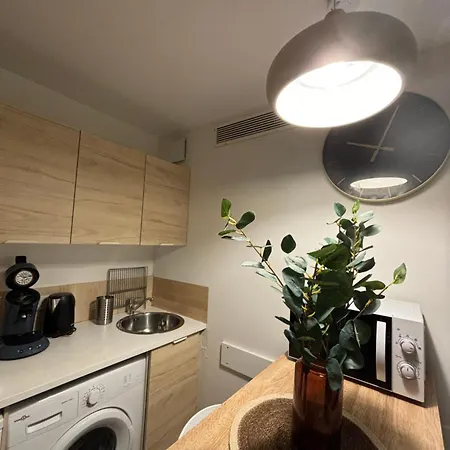 Appartement - Piscine Proche *